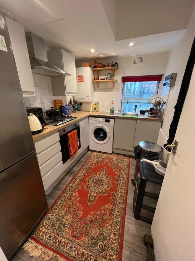 Twin Room Earls Court Central London - Shared Accommodation מראה חיצוני תמונה