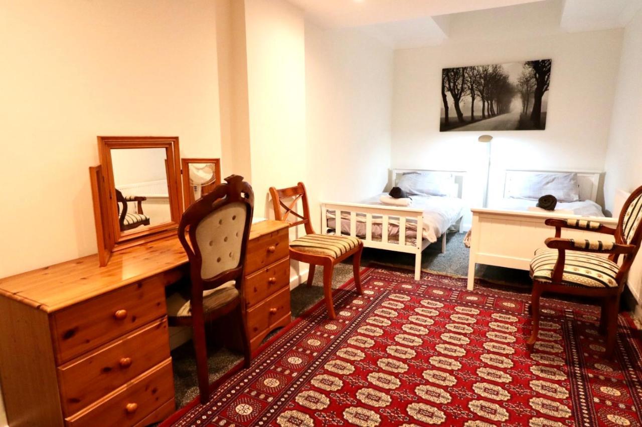 Twin Room Earls Court Central London - Shared Accommodation מראה חיצוני תמונה